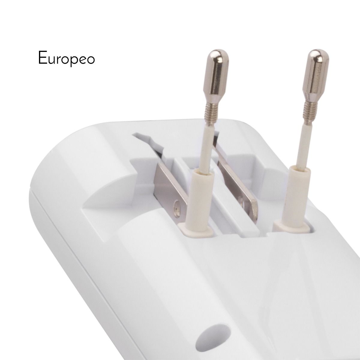 Adaptador Universal De Clavija Para Viaje Con USB | 905-135 - STEREN